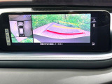 【360&deg;ビューモニター】専用のカメラにより、上から見下ろしたような視点で360度クルマの周囲を確認することができます☆死角部分も確認しやすく、狭い場所での切り返しや駐車もスムーズに行えます。