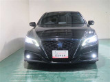 明度の高いLEDヘッドライトで、夜間の運転も安心です。