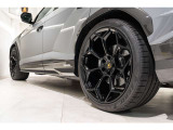 Black caliper