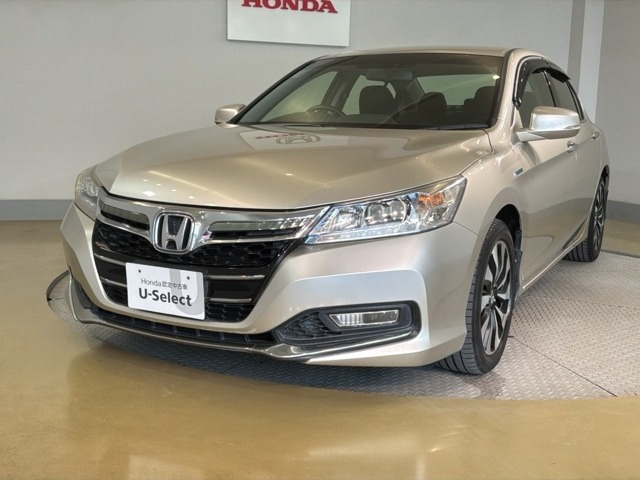 アコードハイブリッド 2.0 LX 