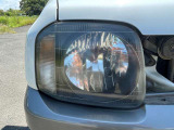 LEDヘッドライトで暗い夜道の運転も安心です!