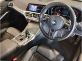 ☆センターパネルを運転席側に僅かに傾けたBMW独特のインパネ☆【駆け抜ける歓び】はここからもスタートしております☆