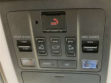 運転席天井部のサテライトスイッチです。