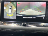 【アラウンドビューモニター】車を上から見下ろしているかのような映像で周囲の状況がひと目で確認、狭い駐車場に駐車するときも安心です♪