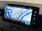 ホンダ純正ナビ付き!独自のインターナビ搭載により、リアルタイムの交通渋滞情報だけでなく、お出掛け先の天気や様々な情報も取得できドライブをよりお愉しみ頂けます!♪