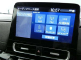 【Bluetooth機能付き】・・・ハンズフリー機能とスマートフォンにインストール済の音楽を聴くことができます。