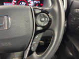 Hondaセンシングの機能のひとつ、アダプティブクルーズコントロール付!アクセルから足を離しても設定したスピードと前車との車間を保ち走行してくれます!車線維持もアシスト☆高速道路で疲労軽減ですね☆