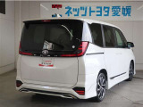 走りにこだわりながらも収納力も持ち合わせたお車です♪