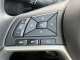 ステアリングスイッチ搭載!ハンドルひとつで手を離さなくても運転中視線をそらさなくても操作が出来て便利です