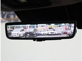 『1台』のお車に対して、こだわって仕入れを行っております。オプション装備装着車となります!