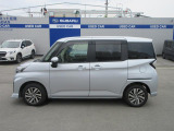 独自の厳しい基準を設けた「まごころクリーニング」を全車に実施。細かい汚れやニオイもケアした高品質なクルマをご提供します。※車両の仕様、状態によりクリーニング内容が異なる場合があります。