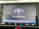 【大画面ナビ】人気の大型9インチナビを装備。存在感のある大画面はインパクト大!ナビ利用時のマップ表示は見やすく、テレビやDVDは臨場感がアップ!いつものドライブがグッと楽しくなります♪