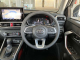 運転席周り