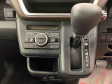 車両状態証明書には中古車をお選び頂く際に重要な、車のキズやヘコミ、修復歴の有無などの状態が詳細に記されています。車両状態証明書をご確認頂いた上で、現車のご確認をお願い致します。