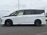 セレナ 1.4 e-POWER ハイウェイスターV 
