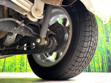 お車を安心してお乗りいただく為には、足回りの定期点検が欠かせません。サービスサポート(有償保証)では無料点検もご提供しており、安心のカーライフをお過ごしいただけるサポート体制が整っています。