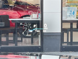 店舗にて現車の確認もいただけますので、お電話で在庫のご確認の上是非ご来店くださいませ。