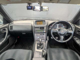 とっても視界が広くて、運転しやすいお車になっております。