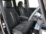 運転席のスペースはゆったりしていて、視界も広く確保されているので普段の運転からロングドライブまで快適です。