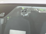【ドライブレコーダー】ドライブレコーダー装備!走行中はもちろん、あおり運転や事故に遭遇した際、映像で記録し、万一のリスクに備えます。※記録用SDカードはお客様ご自身でご準備いただく必要があります。