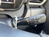 【 オートライト 】オートライトなのでライトの点け忘れを気にすることなく運転が出来ます♪