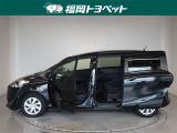 両側パワースライドドア付きだから、狭い駐車スペースなどでの 乗り降りラクラク!小さなお子さまのいるご家庭には嬉しい装備。