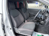 4WD/ナビ/ルーフキャリア/Bluetooth/バックカメラ/キーレスキー/100VACソケット/エマージェンシーブレーキ/ドライブレコーダー/フルフラットシート/ビルトインETC2.0