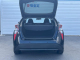 積み下ろしのしやすいデッキにはたっぷりと荷物を積み込んでいただけます。遊びから仕事まで、様々なシーンで頼れます♪