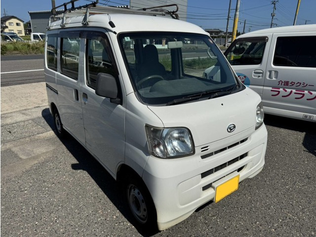 ダイハツ ハイゼットカーゴ 