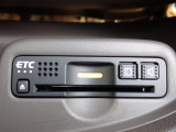 ■【ETC車載器】が装備されています。セットアップをしてお渡しとなり、ETCカードを差し込むだけで高速道路の利用が可能です。