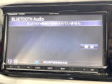 ●Bluetooth:お手持ちのスマートフォンなどと接続し、ハンズフリー通話や臨場感溢れるミュージック再生をお楽しみいただけます。無線接続ですので煩わしさもありません♪