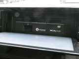 ナビゲーションのAV機能は、CDやDVDビデオ、Bluetoothオーディオなどを搭載しておりますので、車内がまるでコンサートホールのようにお楽しみ頂けます。