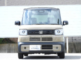 ホンダUセレクト-プレミアム-の商品になります。品質に自信があるので走行距離無制限の2年間無料保証が付いています。もしもドライブ先でトラブルがあっても、全国のHonda Carsで対応するので安心です