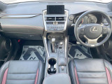 NX 200t Fスポーツ 