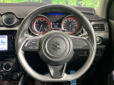 【ステアリングスイッチ】運転中、前方から目線をそらすことなく、オーディオ等の操作が可能な便利機能!安心&快適なドライブを演出してくれます♪