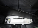 もちろんパンク修理剤&車載工具完備☆万が一のトラブルに備えて使い方もご説明いたします♪