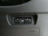 ここに ETC付いております。高速道路の料金所もスイスイ♪ ETCカードの申し込みは日産カードがおすすめ!!!「安心」「おトク」「便利」で皆さまのカーライフをサポートする特典満載のカードです。