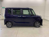 軽自動車、小型車を中心に常時300台展示車を御用意させて頂いております