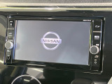 【純正ナビ】人気の純正ナビを装備しております。ナビの使いやすさはもちろん、オーディオ機能も充実!キャンプや旅行はもちろん、通勤や買い物など普段のドライブも楽しくなるはず♪