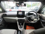 ヤリス 1.5 Z 4WD 4WD 車検R10年2月12日 ナビ