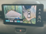 【マルチビューカメラシステム】専用のカメラにより、上から見下ろしたような視点で360度クルマの周囲を確認することができます☆死角部分も確認しやすく、狭い場所での切り返しや駐車もスムーズに行えます。