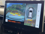 【パノラミックビューモニター】専用のカメラにより、上から見下ろしたような視点で360度クルマの周囲を確認することができます☆縦列駐車や幅寄せ時に活躍してくれます♪