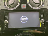 【純正ナビ】人気の純正ナビを装備。オーディオ機能も充実しており、Bluetooth接続すればお持ちのスマホやMP3プレイヤーの音楽を再生可能!毎日の運転がさらに楽しくなります!!