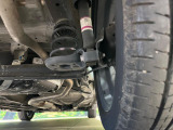 お車を安心してお乗りいただく為には、足回りの定期点検が欠かせません。サービスサポート(有償保証)では無料点検もご提供しており、安心のカーライフをお過ごしいただけるサポート体制が整っています