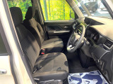 運転席シート廻りは使用感も少なく、良好な状態となっています。丁寧に使われていたことがよくわかりますね。