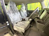 運転席シート廻りは使用感も少なく、良好な状態となっています。丁寧に使われていたことがよくわかりますね。