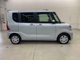 軽自動車、小型車を中心に常時300台展示車を御用意させて頂いております
