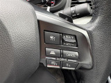 ◆ステアリングスイッチ◆運転中でも、ナビやODOメータをステアリングから操作することができる便利な機能です!