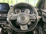 【純正革巻きステアリング】上質な革を使用することで、手にしっかり馴染みとても運転しやすいハンドルです♪
