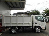 ディーゼル、4WD、マニュアル、ABS、2トン、深ダンプ、低床、荷台内寸約:L304&times;W159&times;H107